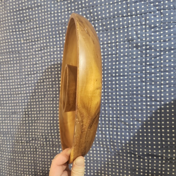 VINTAGE WOODEN CHIP N DIP BOWL OR NUTS ETC. - Picture 3 of 3